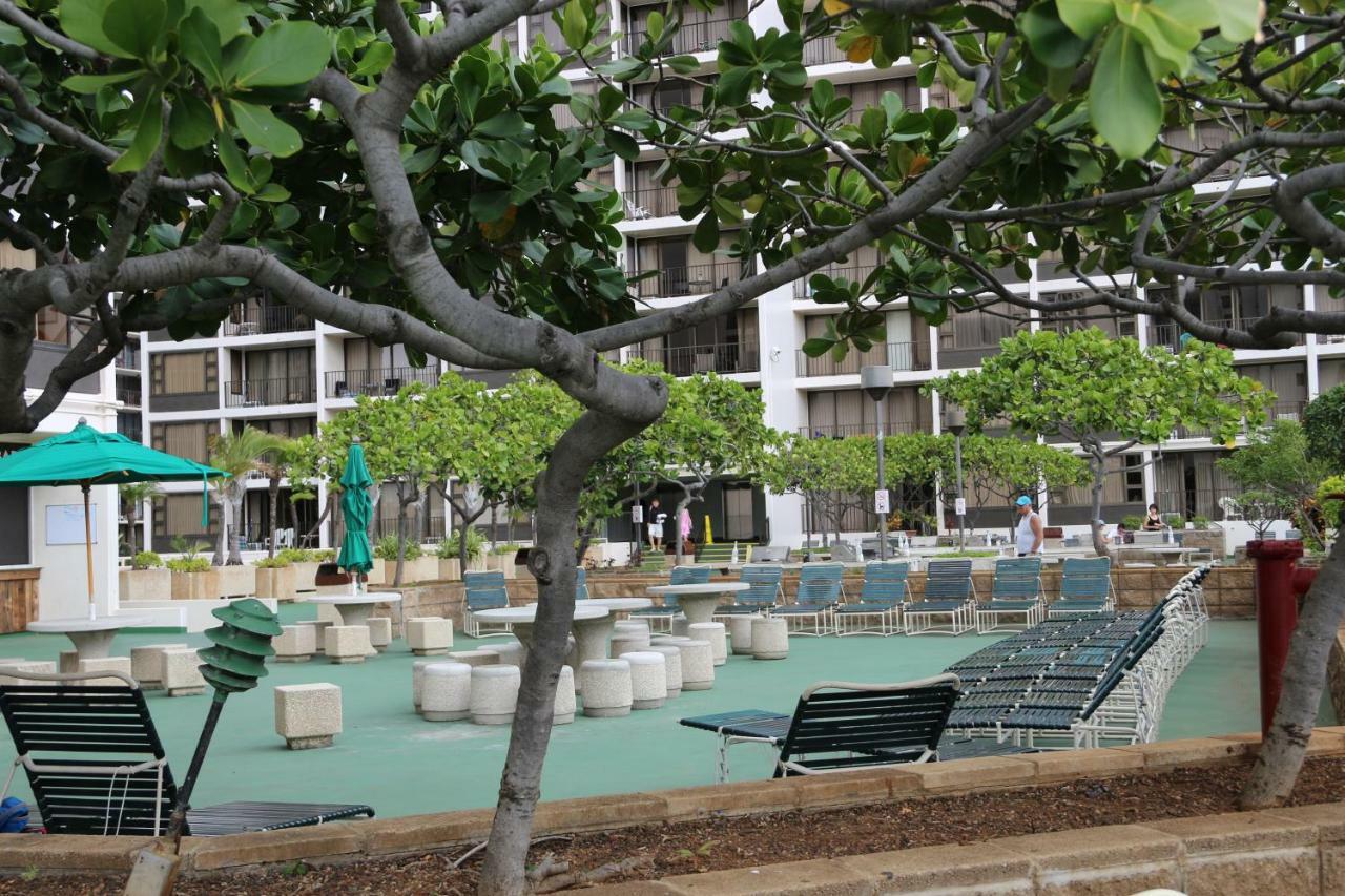 Waikiki Banyan T1-3106 Apartment Хонолулу Екстериор снимка